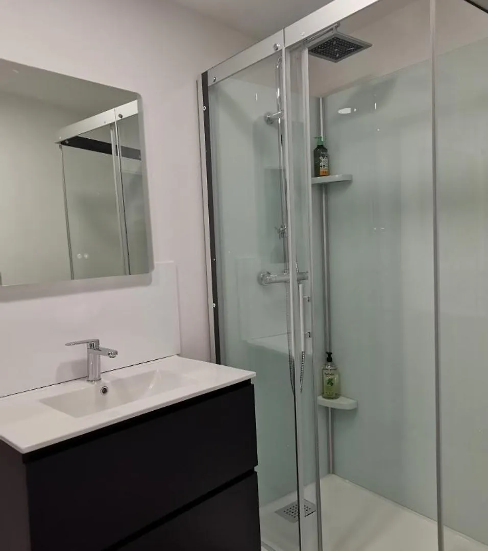 Apartman T1 Vue Mer Roscoff Et Ile De Batz, 2 Min A Pied De La Plage,